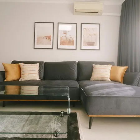Apartman Golden Sands-beachfront Of Your Dreams